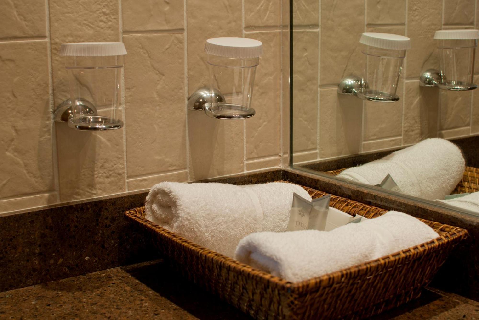 An Grianan Hotel Burt Zewnętrze zdjęcie